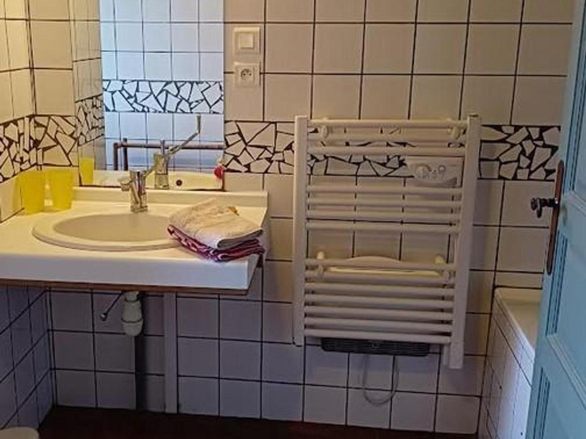Bergerie Restauree Avec Cheminee, Jardin Clos, Animaux Acceptes - Fr-1-489-13 Sauvagny Kültér fotó